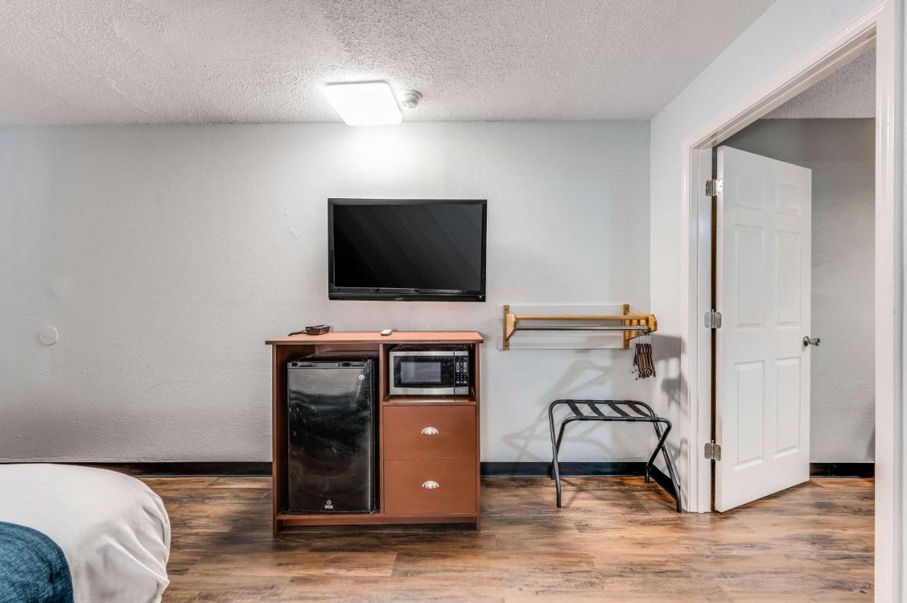 Motel 6-Tupelo, Ms - Downtown Exteriér fotografie